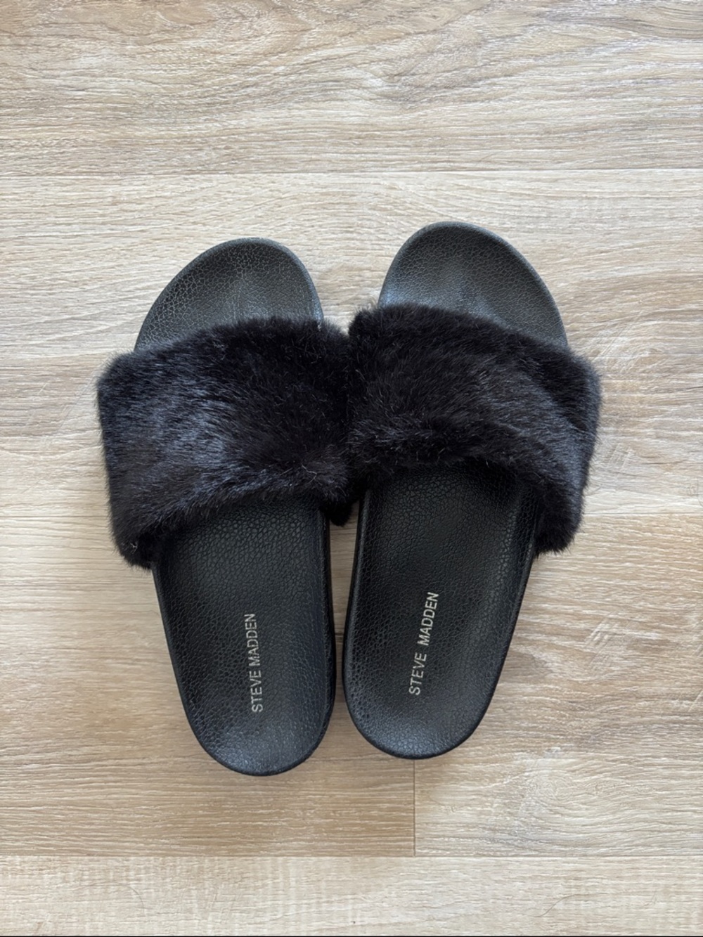 Steve Madden Black Faux Fur Slide Sandals